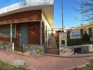 Casa con hostería a reparar