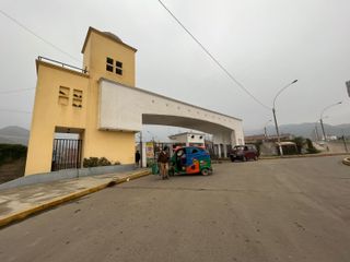 TERRENO EN CARABAYLLO CON DOS FRENTES EN UBICACION PRIVILEGIADA