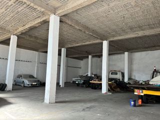 RENTO BODEGA 400M2, SECTOR ELOY ALFARO, NORTE DE QUITO