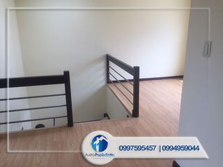 VENTA DE CASA CON PATIO AMPLIO RICAURTE ALTURA COLEGIO CATALINAS CUENCA