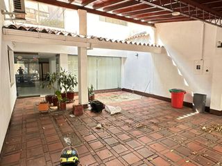 CASA COMERCIAL EN ARRIENDO
