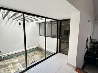 CASA COMERCIAL EN ARRIENDO
