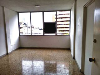 Foto 3 de VENTA DE OFICINA EN EL SECTOR DEL CENTRO EN IBAGUÉ
