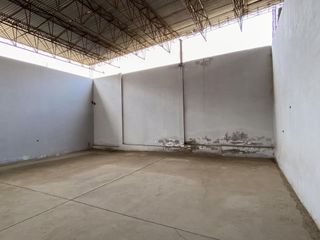 Foto 6 de VENTA DE LOCAL INDUSTRIAL COMO TERRENO EN SAN JUAN DE LURIGANCHO