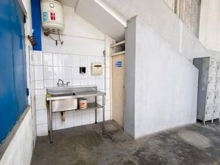 Foto 9 de VENTA DE LOCAL INDUSTRIAL COMO TERRENO EN SAN JUAN DE LURIGANCHO