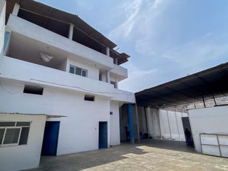 Foto 14 de VENTA DE LOCAL INDUSTRIAL COMO TERRENO EN SAN JUAN DE LURIGANCHO