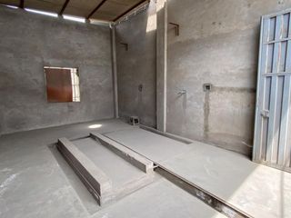 Foto 3 de VENTA DE LOCAL INDUSTRIAL COMO TERRENO EN SAN JUAN DE LURIGANCHO