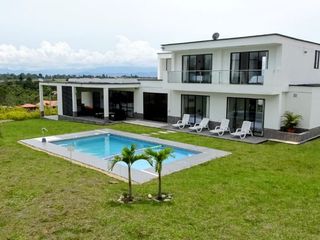 Foto 2 de Casa campestre moderna en venta en la mesa de los santos santander