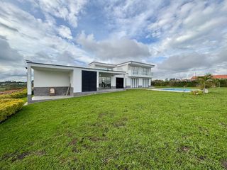 Foto 5 de Casa campestre moderna en venta en la mesa de los santos santander