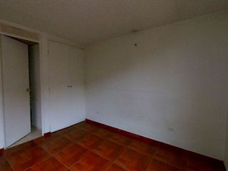 Foto 21 de Venta de Apartamento en el Conjunto Parques De Granada Etapa 1 , Barrio Villas De Granada , Engativa.