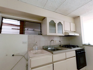 Foto 2 de Venta de Apartamento en el Conjunto Parques De Granada Etapa 1 , Barrio Villas De Granada , Engativa.