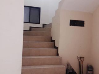 Foto 1 de vendo casa rentera, urb Torres Carrera
