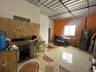 Foto 17 de casa rentera de venta en manta zona sur