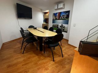 Foto 9 de VENTA DE OFICINA EN HOME DESIGN CENTER QUITO,  ECUADOR