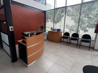 Foto 28 de VENTA DE OFICINA EN HOME DESIGN CENTER QUITO,  ECUADOR