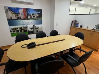 Foto 10 de VENTA DE OFICINA EN HOME DESIGN CENTER QUITO,  ECUADOR