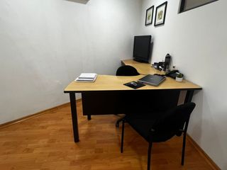 Foto 18 de VENTA DE OFICINA EN HOME DESIGN CENTER QUITO,  ECUADOR