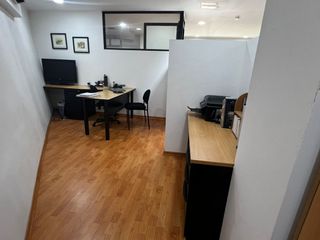 Foto 15 de VENTA DE OFICINA EN HOME DESIGN CENTER QUITO,  ECUADOR