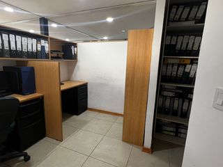 Foto 23 de VENTA DE OFICINA EN HOME DESIGN CENTER QUITO,  ECUADOR