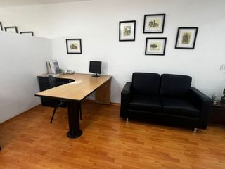 Foto 11 de VENTA DE OFICINA EN HOME DESIGN CENTER QUITO,  ECUADOR
