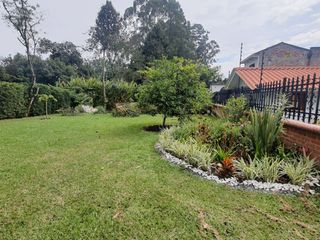 Foto 6 de casa amplia en un piso