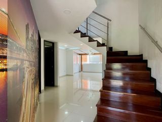 Extraordinaria casa en Rincon de Unicentro Conjunto Residencial. Unicentro. Pereira. Colombia