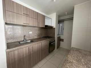 APARTAMENTO EN ARRIENDO EN MIRAMAR #10889341