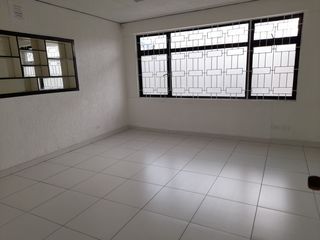 ARRIENDO CASA EN CHAPINERO CALLE 63 CON 17, 1100 MT2