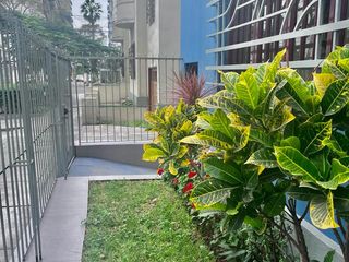 Foto 1 de ALQUILER CASA EN MIRAFLORES IDEAL PARA  OFICINA A PUERTA CERRADA