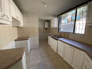Foto 1 de VENTA DE DEPARTAMENTO PB - SECTOR MASTODONTES CARCELÉN