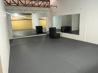 Foto 3 de Norte, Venta de Excelente Local Comercial de 142 m² Complejo de Oportunidad