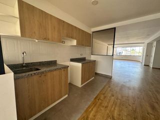 Foto 4 de EN VENTA OFICINA EN SAN ISIDRO RECIÉN REMODELADAS CON UNA GRAN UBICACIÓN