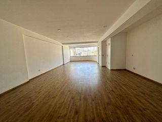 Foto 3 de EN VENTA OFICINA EN SAN ISIDRO RECIÉN REMODELADAS CON UNA GRAN UBICACIÓN