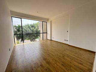 Foto 2 de EN VENTA OFICINA EN SAN ISIDRO RECIÉN REMODELADAS CON UNA GRAN UBICACIÓN