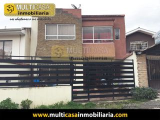 Venta De Casa De 3 Dormitorios En Río Amarillo, Cuenca-Ecuador