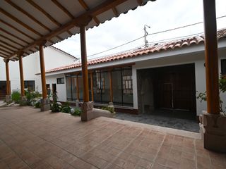 Foto 3 de ALQUILO CASONA DE 562 M² EN HUANTA