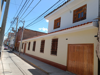 Foto 14 de ALQUILO CASONA DE 562 M² EN HUANTA