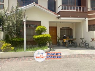 Foto 1 de Linda vivienda de oportunidad en venta,  Sector Ricaurte C1249