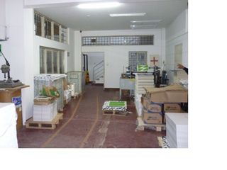 Foto 3 de VENTA DE LOCAL INDUSTRIAL EN AV ARICA