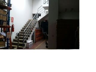 Foto 4 de VENTA DE LOCAL INDUSTRIAL EN AV ARICA