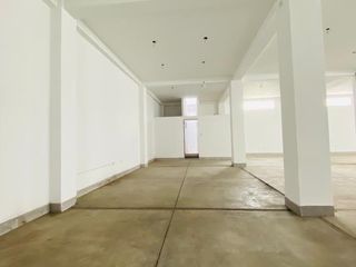 Foto 4 de Alquilo Local Industrial de 320m2 en Surquillo