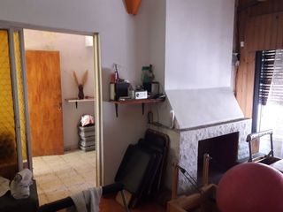 Foto 32 de VENTA Casa con pileta en Barrio Talleres Este