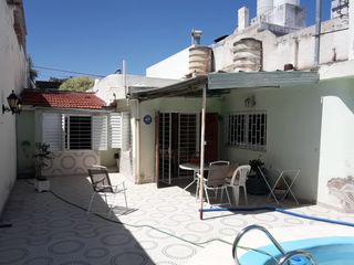 Foto 27 de VENTA Casa con pileta en Barrio Talleres Este