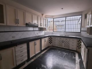 Foto 4 de ALQUILER CASA GARZOTA
