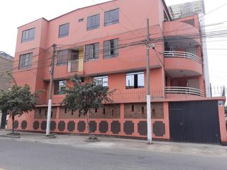 SE ALQUILA LOCAL COMERCIAL EN LA CALLE LANZÓN ALTURA DE LA CDRA 6 DE LA AV. GRAN CHIMÚ