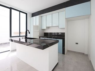 Foto 8 de VENTA DE CASA EN URB. PRIVADA VIA QUITO