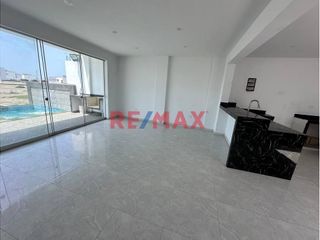 Foto 4 de Cerro Azul - Venta De Casa De Playa