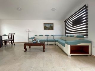 Foto 3 de Venta de casas en conjunto habitacional en Ambato