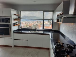 Dúplex de Venta, Sector Emov de Misicata, Cuenca