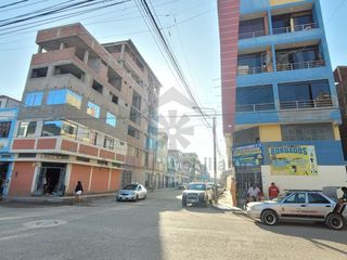Foto 7 de VENTA DE CASA COMERCIAL A PRECIO DE TERRENO A METROS DE AV. SAENZ PEÑA